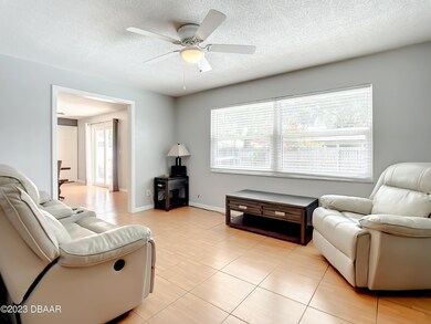 624 Devon Street-16