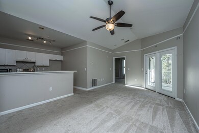 2331EgretLane08