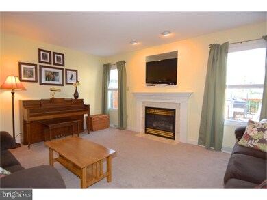 1004 Ithaca St, Reading, PA 19605 - photo 4