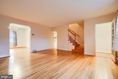 1602 Glen Keith Blvd, Towson, MD 21286 - photo 5