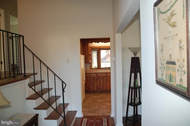 241 Forrest Dr, Chalfont, PA 18914 - photo 6