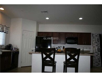 Kitchen. KITCHEN ISLAND, A TRULY FUNCTIONAL AND BE