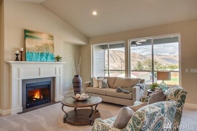 1966 Legendary Ln SE unit Lot 7, East Wenatchee, WA 98802 - photo 5