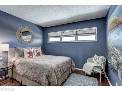 642 Broad Ave S unit J642, Naples, FL 34102 - photo 6