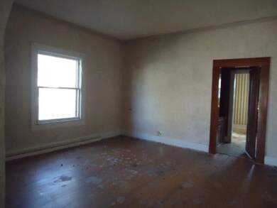 910 S Van Buren St, Auburn, IN 46706 - photo 7