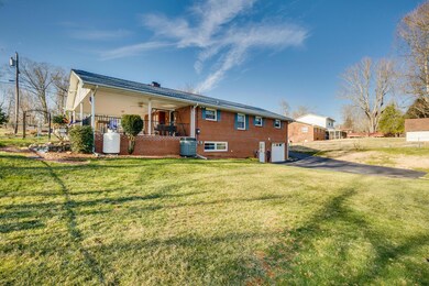06-4515 Belvedere Ln