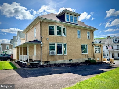 214 Valley St, Brockton, PA 17925 - photo 4