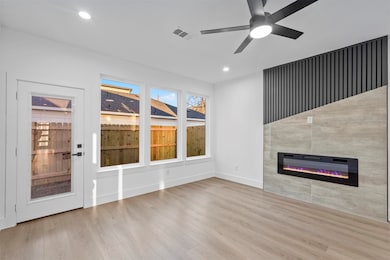 6110 Carlton Garrett St, Dallas, TX 75215 - photo 4