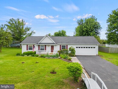 6934 Maplewood Dr, Bealeton, VA 22712 - photo 2