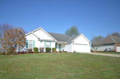 436 Bellaire Dr, Harrodsburg, KY 40330 - photo 2