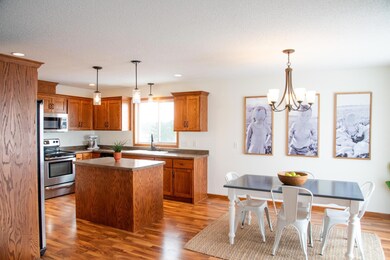 1615 34th St NE, Sauk Rapids, MN 56379 - photo 3