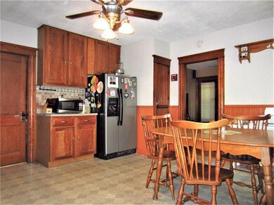 40 Monroe St, Woonsocket, RI 02895 - photo 6