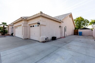 5025 W Hackamore Dr, Phoenix, AZ 85083 - photo 2
