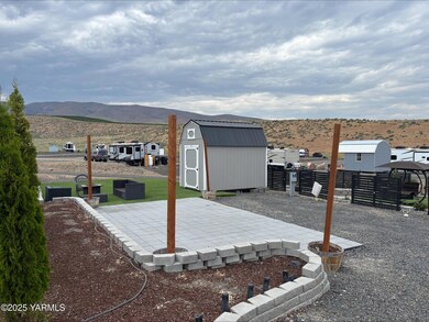 Lot 5
