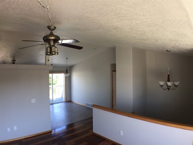 723 E Tara Lee Ave, Medical Lake, WA 99022 - photo 3
