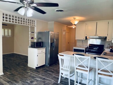 119 State St, Fitzgerald, GA 31750 - photo 5