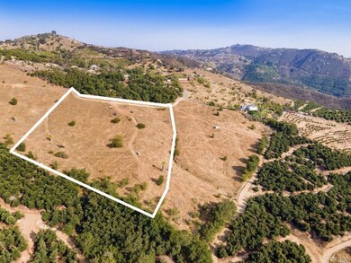 30201 Ridge Creek Rd, Valley Center, CA 92082 - photo 2