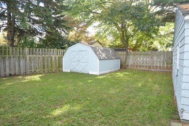 402 32nd St_Yard