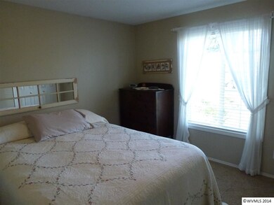 6484 Jaymar Dr NE, Keizer, OR 97303 - photo 5