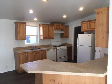 319 N Foothill Dr unit 319 N. 500 E., Cedar City, UT 84721 - photo 3