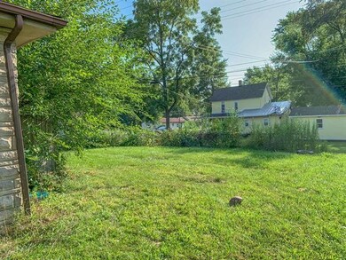 2802 S Hackley St, Muncie, IN 47302 - photo 5