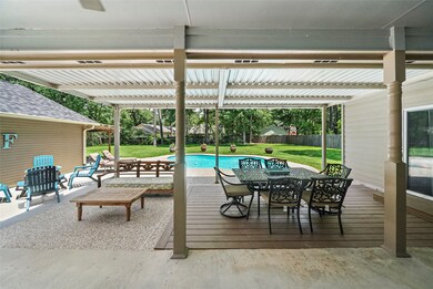 17 E Forest Ct, Conroe, TX 77384 - photo 4