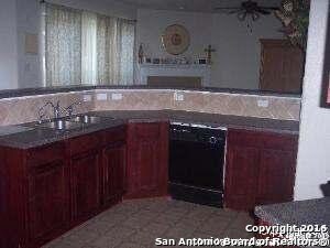 17132 Bandera Rd unit 4, Helotes, TX 78023 - photo 3