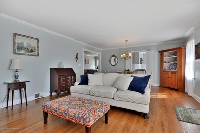 233 Hance Rd Fair Haven NJ-MLS_Size-005-