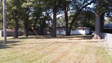 921 S Park Dr, Griffith, IN 46319 - photo 4