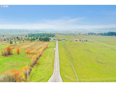 24550 SW Red Prairie Rd, Sheridan, OR 97378 - photo 2