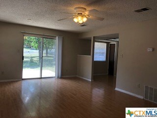 300 Craddock Ave unit 302, San Marcos, TX 78666 - photo 2