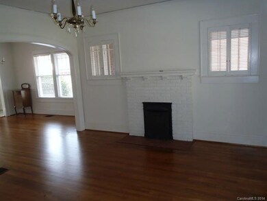 121 N Oakwood Dr, Statesville, NC 28677 - photo 3