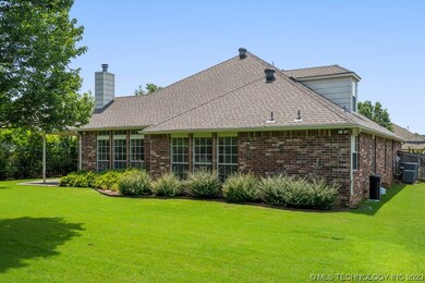 Landscape Features   Azaleas, Roses, Abelia, Crape