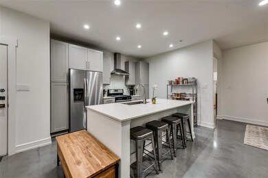 5714 Mccommas Blvd unit 102, Dallas, TX 75206 - photo 5