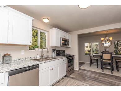 1404 NW Kerron St, Winlock, WA 98596 - photo 4