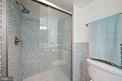 The Belvedere unit 1708, Arlington, VA 22209 - photo 4