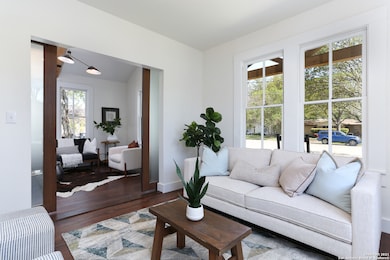 339 E Camp St, New Braunfels, TX 78130 - photo 7