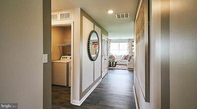 508 E 4th St unit 59, Bernville, PA 19506 - photo 3