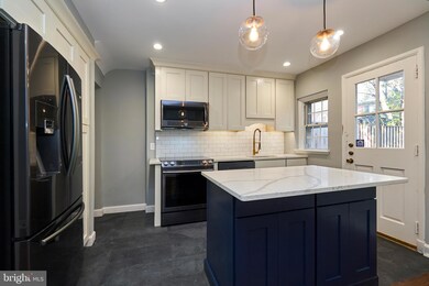 3607 S Wakefield St, Arlington, VA 22206 - photo 5