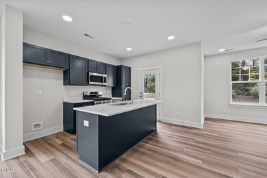 819 Pryor St unit 40, Mebane, NC 27302 - photo 5