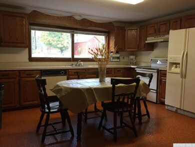 54 Church Ave, Germantown, NY 12526 - photo 4