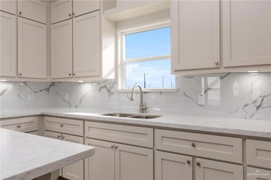 349 Barcelona St, Donna, TX 78537 - photo 3