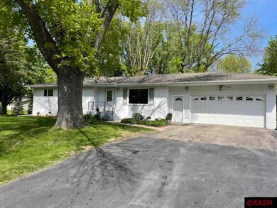 1622 Center St, New Ulm, MN 56073 - photo 3