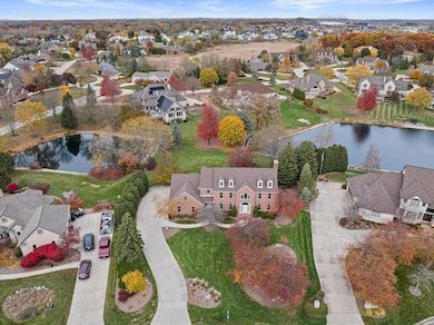 9254 W Wyndham Hills Ct, Franklin, WI 53132 - photo 5