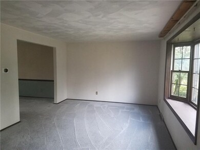 Spacious Living Room with Large Bay Window