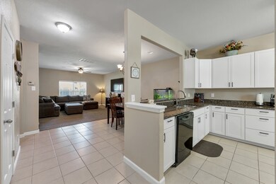 17130 Osprey Landing Dr, Hockley, TX 77447 - photo 6