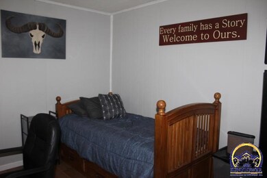 511 Oak, Overbrook, KS 66524 - photo 4