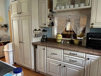 29 Grove St, Rochester, NH 03868 - photo 6