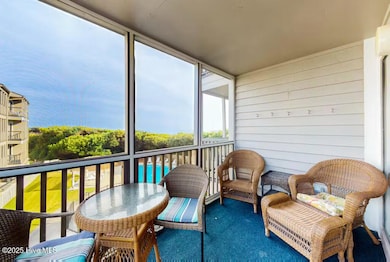 B201balcony1