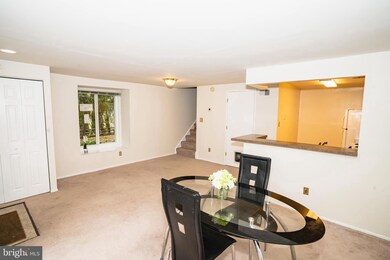 9467 Chadburn Place, Montgomery Village, MD 20886 - photo 6